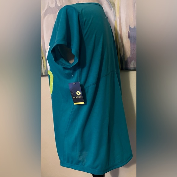 NWT Xersion shirt size M in teal color - Picture 2 of 4